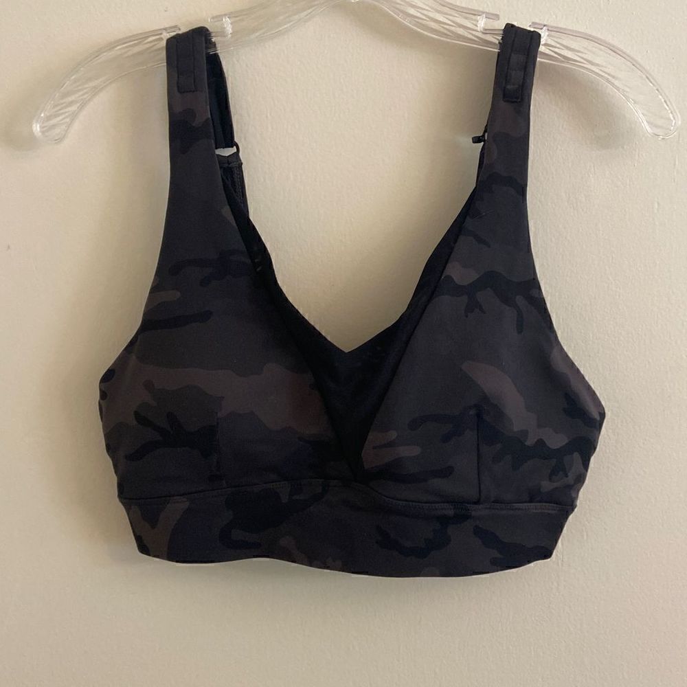 Zyia Active Black Forest Camo with Mesh Adjustable Sports Bra Small